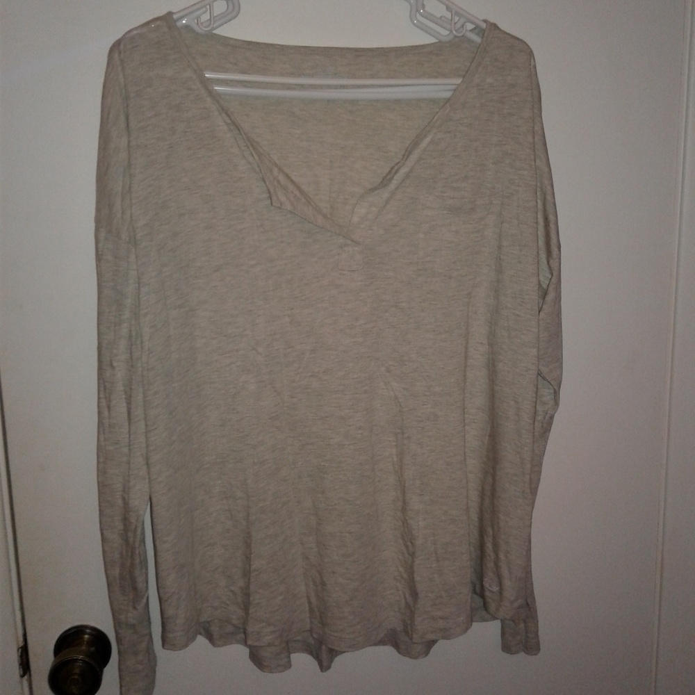 GRAY VINEYARD VINES LONG SLEEVE TOP